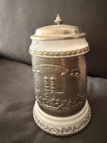Bierkrug mit zinndeckel - bierkrug,