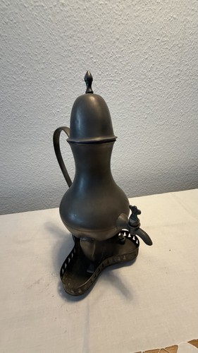 Zinnkanne aus zinn - zinn, mit